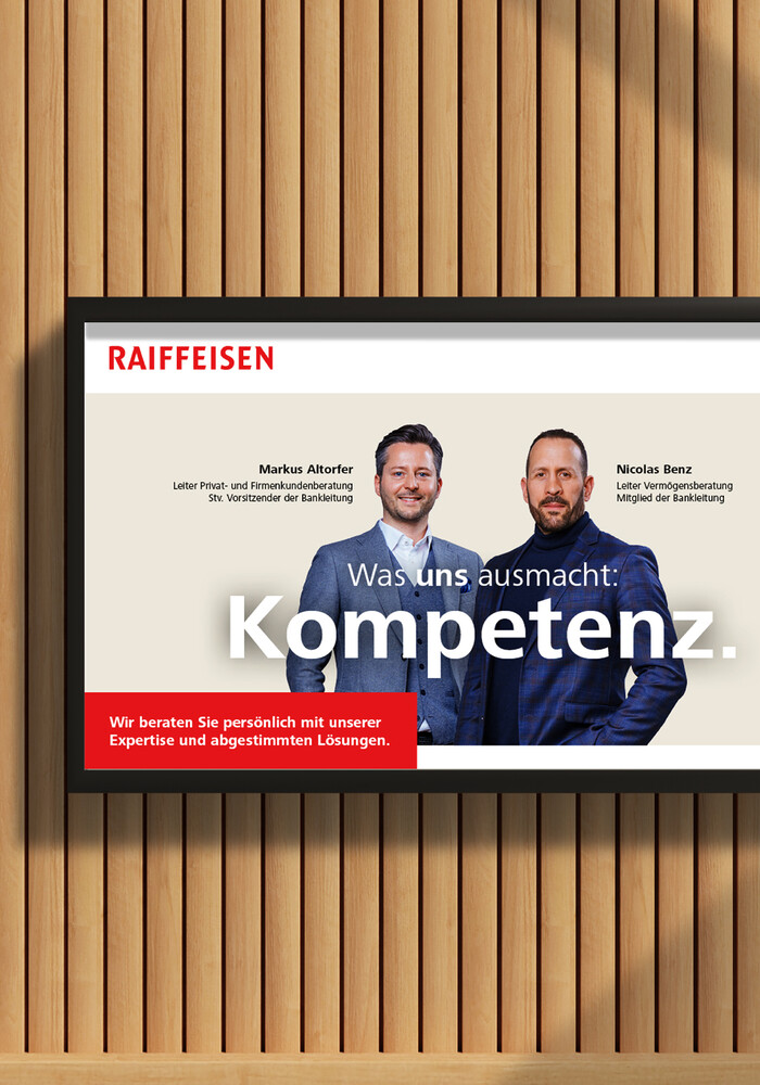 Plakat «Was uns ausmacht: Kompetenz.» in der Bank